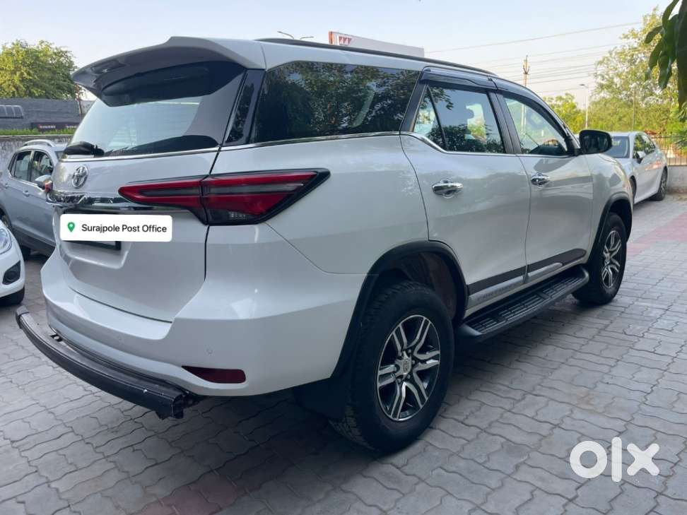 Toyota Fortuner [2021-ongoing] 2.8 2wd Diesel At, 2024, Diesel