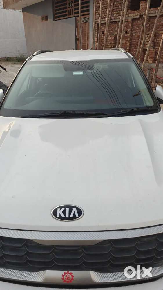 Kia Seltos Car