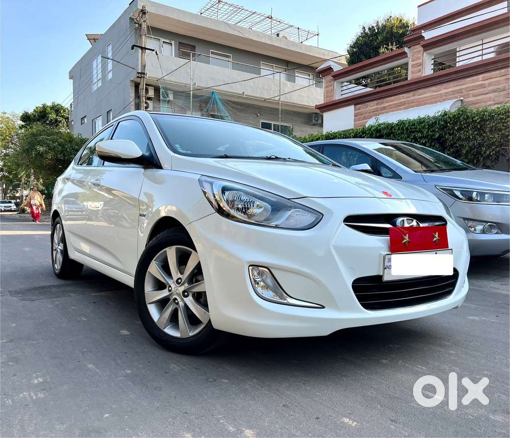 Hyundai Verna 1.6 Sx (o) Vtvt, 2012, Petrol