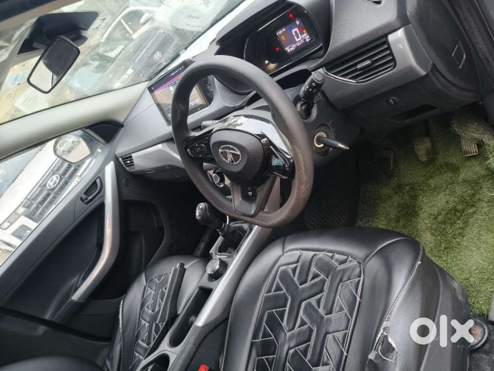 Tata Nexon 1.5 Revotorq Xm Plus (s), 2023, Petrol