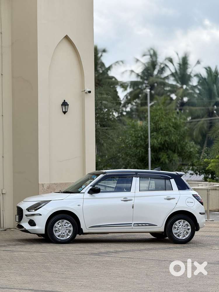 Maruti Suzuki Swift Vxi 1.2 Abs Bs-iv, 2024, Petrol