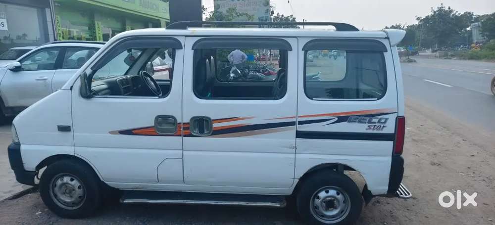 Maruti Suzuki Eeco 2022 Variant
