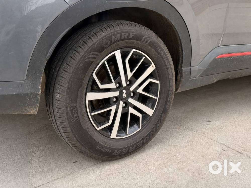 Hyundai Venue, 2025, Petrol