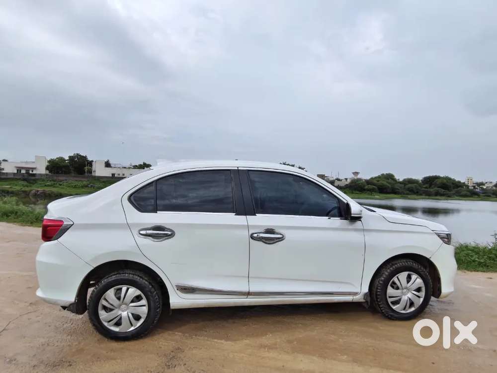 Honda Amaze Petrol 2020 Manual Variant