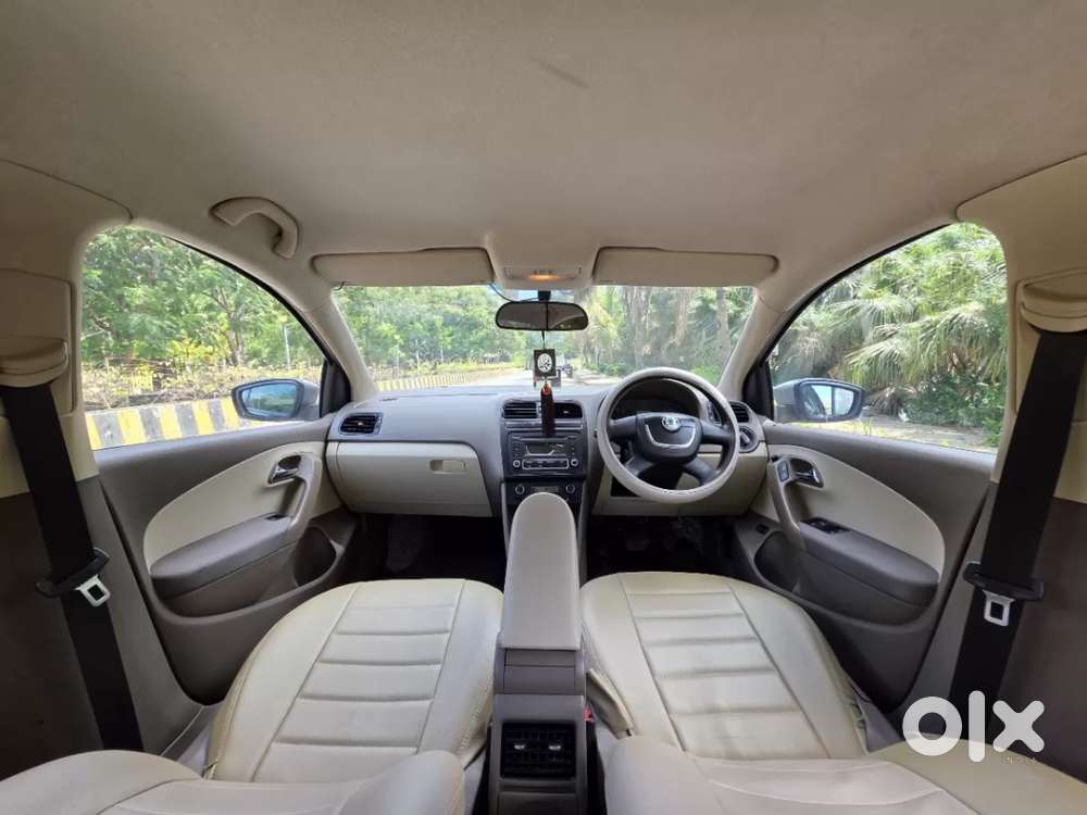 Skoda Rapid 1.6 Mpi At Elegance, 2012, Petrol