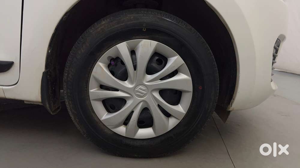 Maruti Suzuki Swift Vvt Vxi, 2024, Petrol
