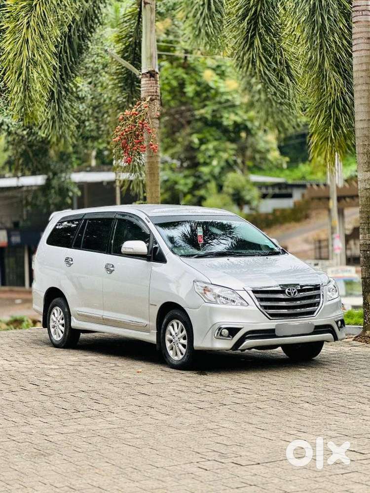 Toyota Innova 2.5 V 7 Str, 2013, Diesel