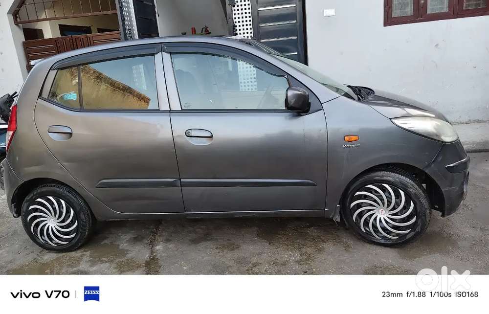 Car M Koi Kami Nhi H Showroom Condition H