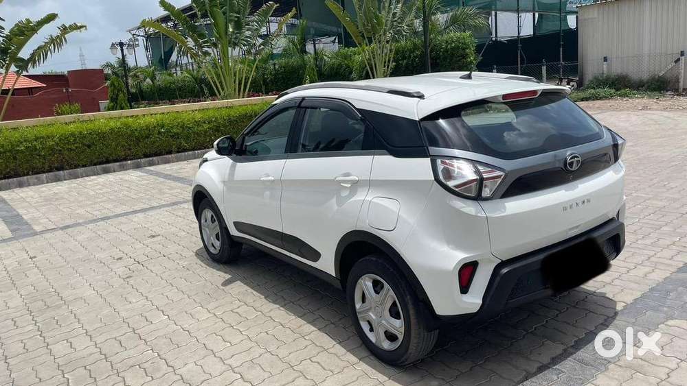 Tata Nexon Petrol Well Maintained