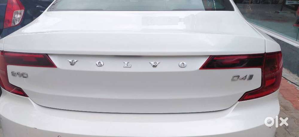 Volvo S90 D4 Inscription, 2018, Diesel