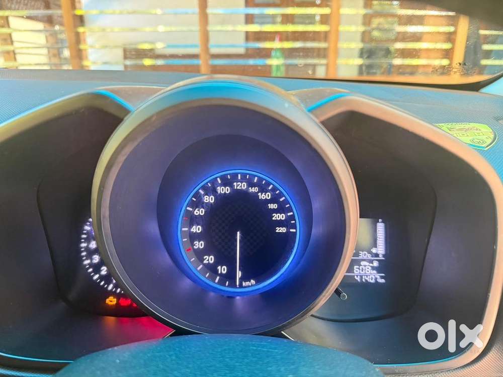 Hyundai Venue 2022 Petrol Well Maintained