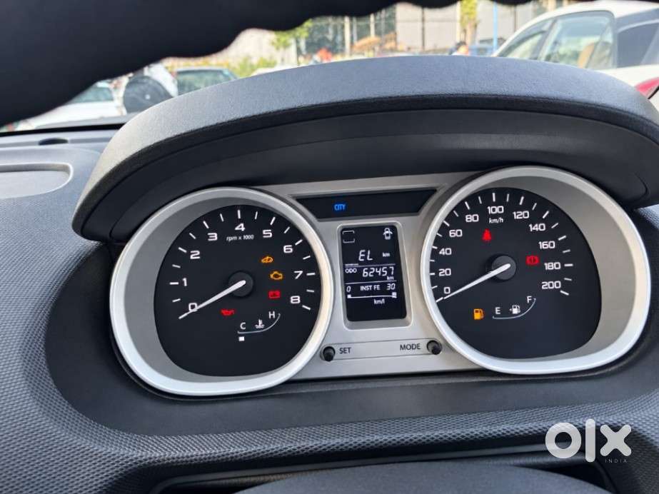 Tata Tiago 1.2 Revotron Xz (o), 2017, Petrol