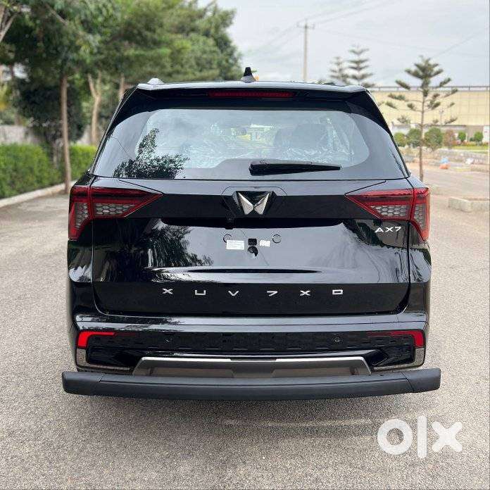 Mahindra Xuv 7xo Ax, 2026, Petrol