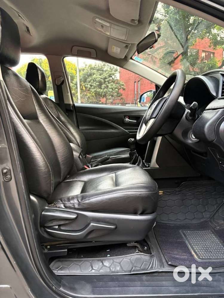 Toyota Innova Crysta 2.4 Gx Mt, 2019, Diesel