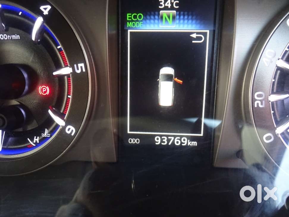 Toyota Innova Crysta 2.8 Zx At, 2016, Diesel