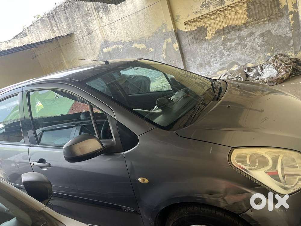 Maruti Suzuki Ritz 2011 Petrol Well Maintained