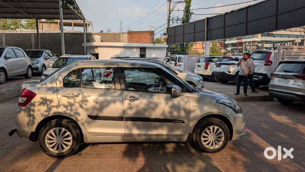 Maruti Suzuki Dzire 1.2 Vxi, 2015, Petrol
