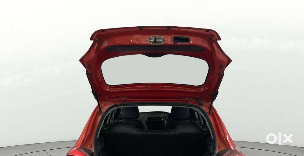 Tata Tiago 1.2 Revotron Xt, 2020, Petrol