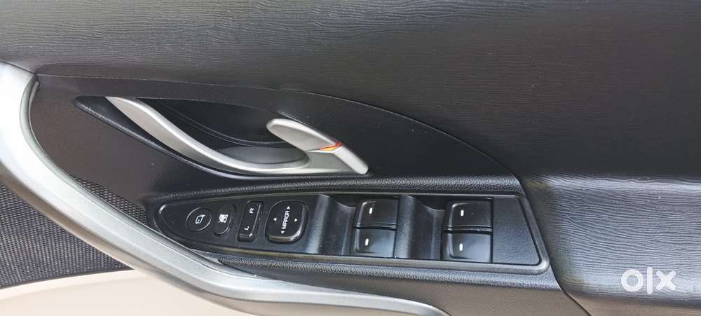 Mahindra Xuv500 W6 2wd, 2016, Diesel