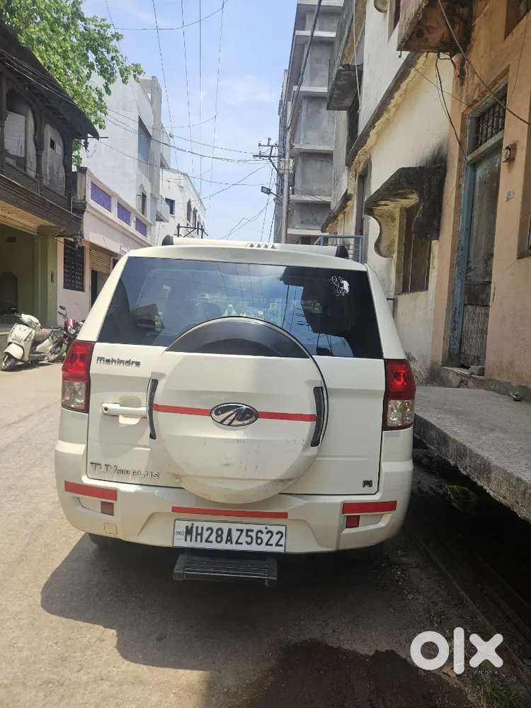 Mahindra Tuv300 Plus P6 2019 Diesel 9 Seater Well Maintained