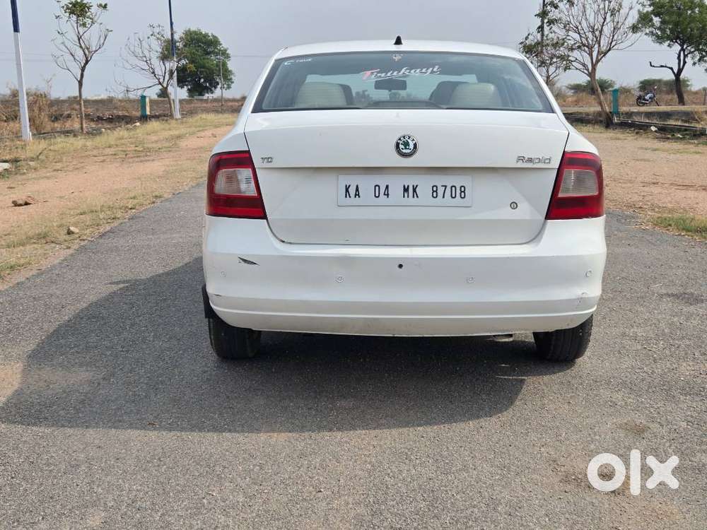 Extra Fitting Andriod System ,70 Tyre ,good Condition