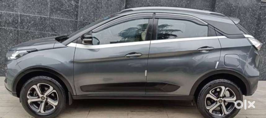 Tata Nexon 1.2 Revotron Xza Plus, 2023, Petrol
