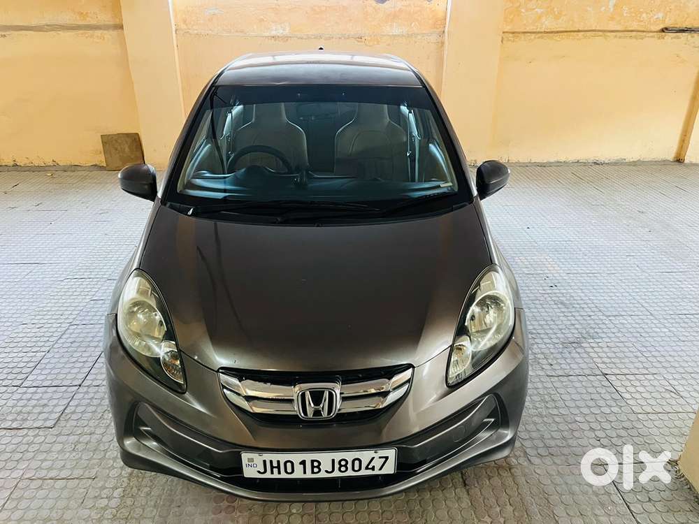 Honda Amaze 2015 Diesel Well Maintained