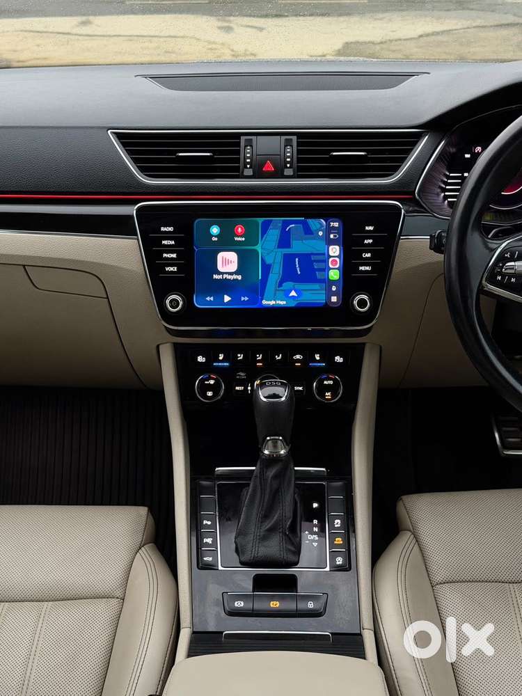Skoda Superb 2.0 L&k Tsi At, 2021, Petrol