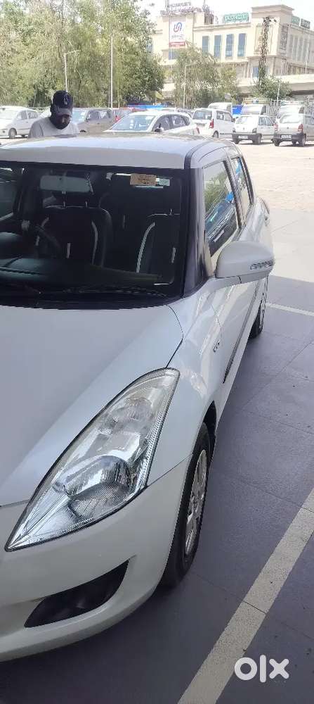 Maruti Suzuki Swift Vxi 2013