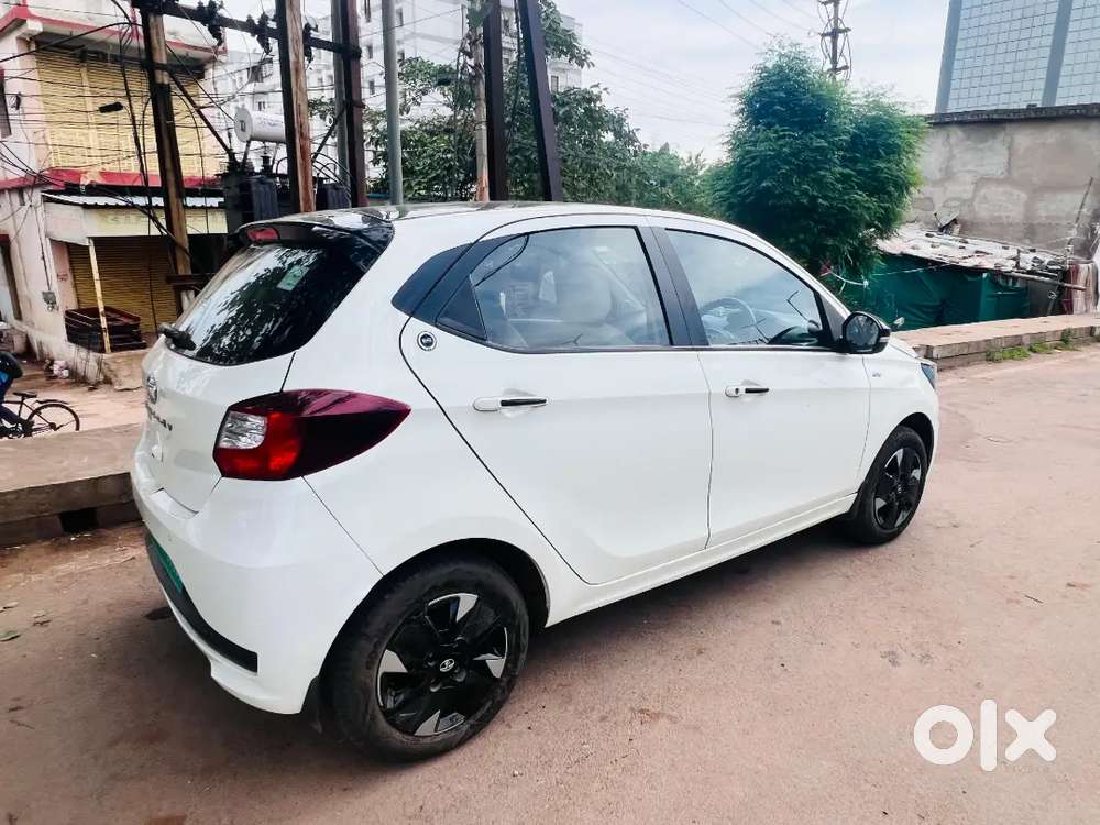 Well Matined Top Model Ev Tiago Car