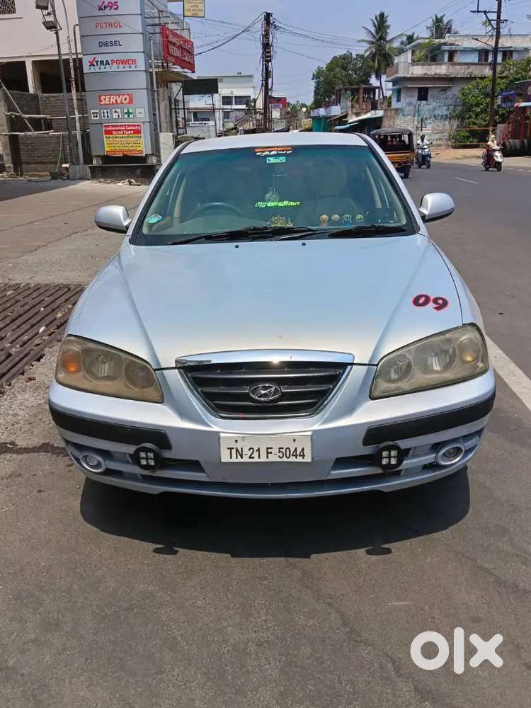 Hyundai Elantra 2004