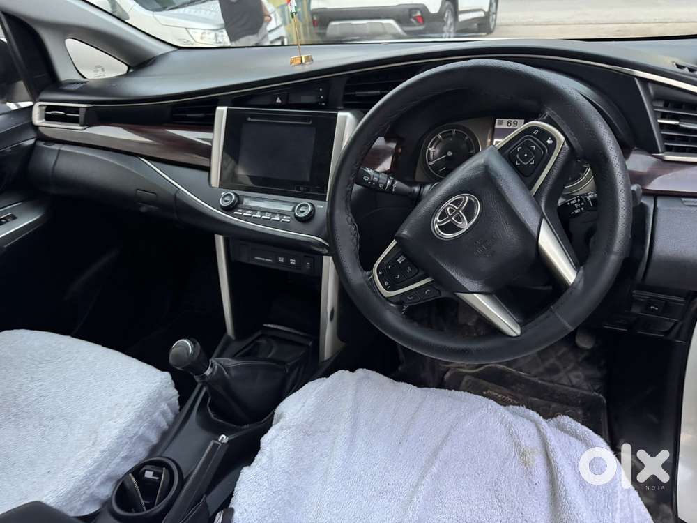 Toyota Innova Crysta