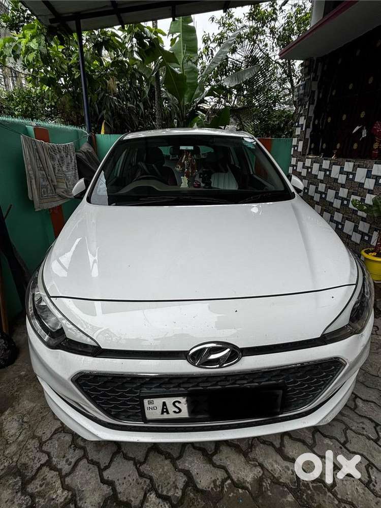 Hyundai I20 2017 Petrol 46000 Km Driven Well Maintained