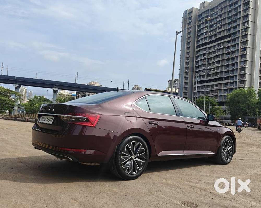 Skoda Superb 2.0 L&k Tsi At, 2024, Petrol