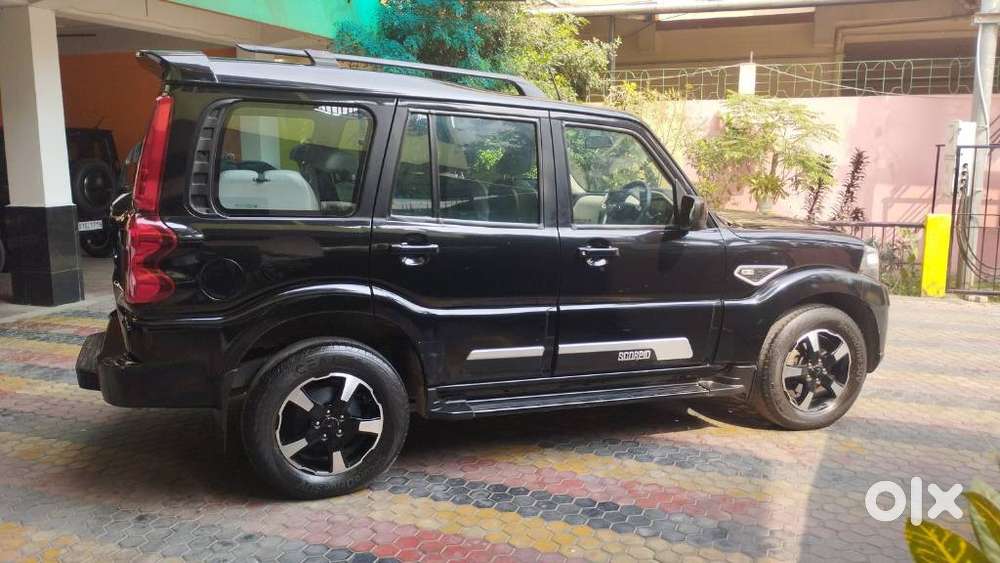 Mahindra Scorpio Classic 2.2 S 11 Mt 7 Str, 2022, Diesel