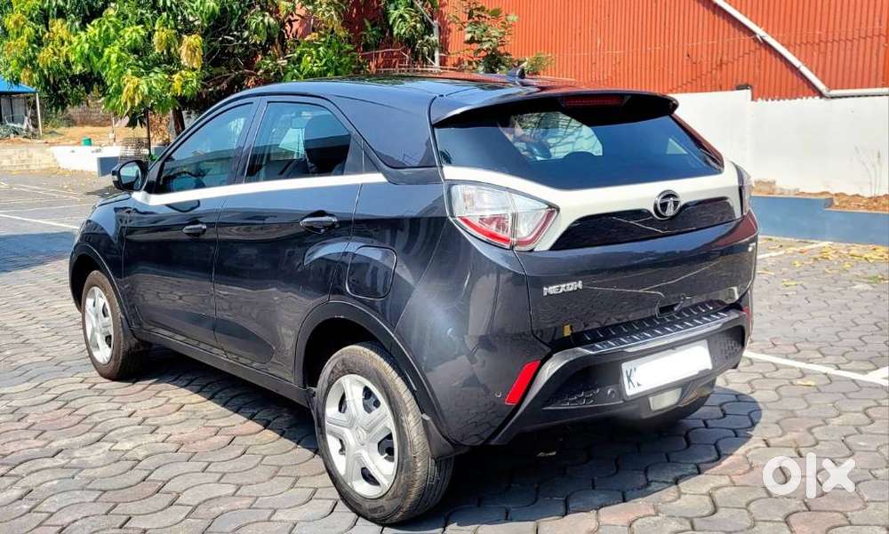 Tata Nexon 1.2 Revotron Xm, 2018, Petrol