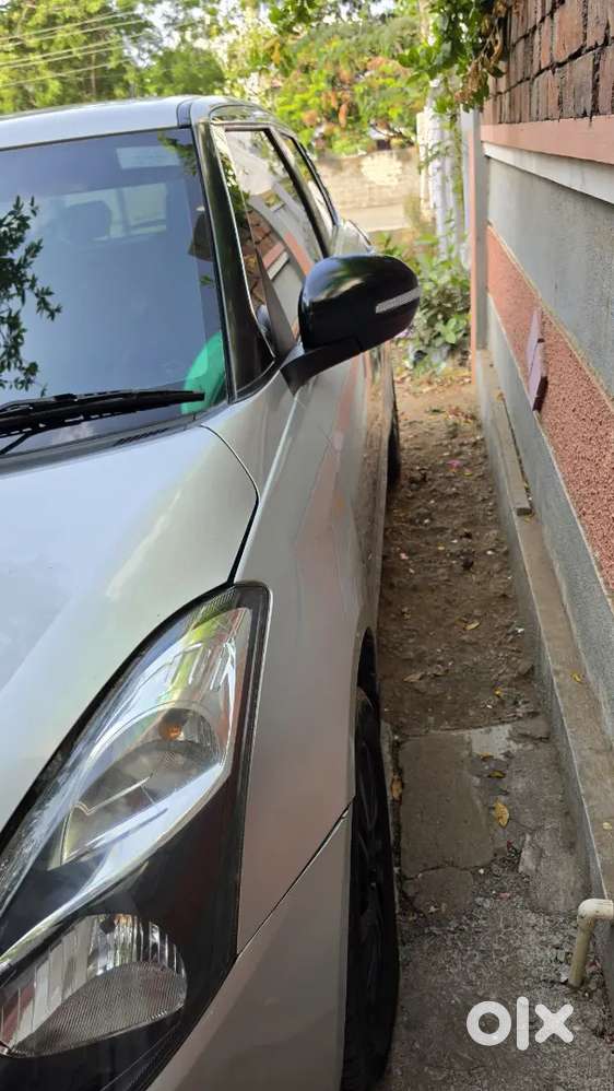 Maruti Suzuki Swift 2013 Diesel 183000 Km Driven Vip No