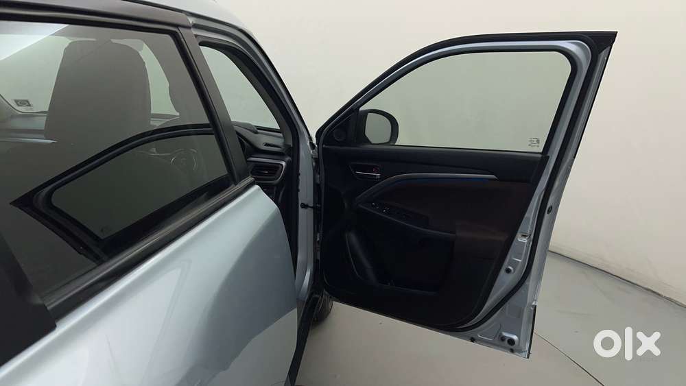 Maruti Suzuki Vitara Brezza 1.5 Zxi, 2023, Petrol
