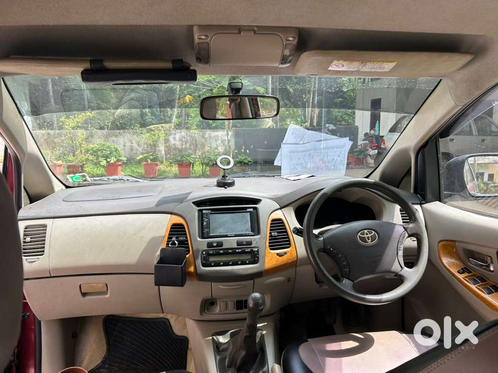 Toyota Innova Diesel 2010