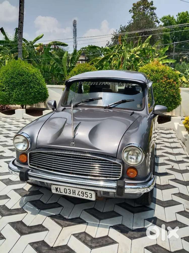 Ambassador Ambassador 2003 Diesel 75000 Km Driven