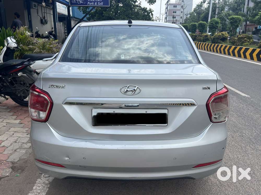Hyundai Xcent, 2015, Petrol