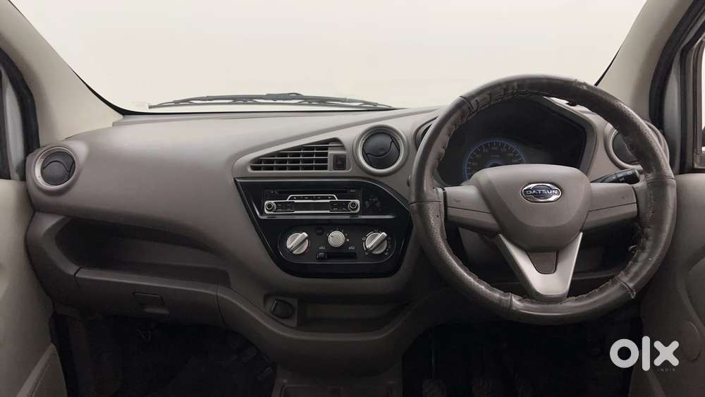 Datsun Redigo T Option, 2016, Petrol