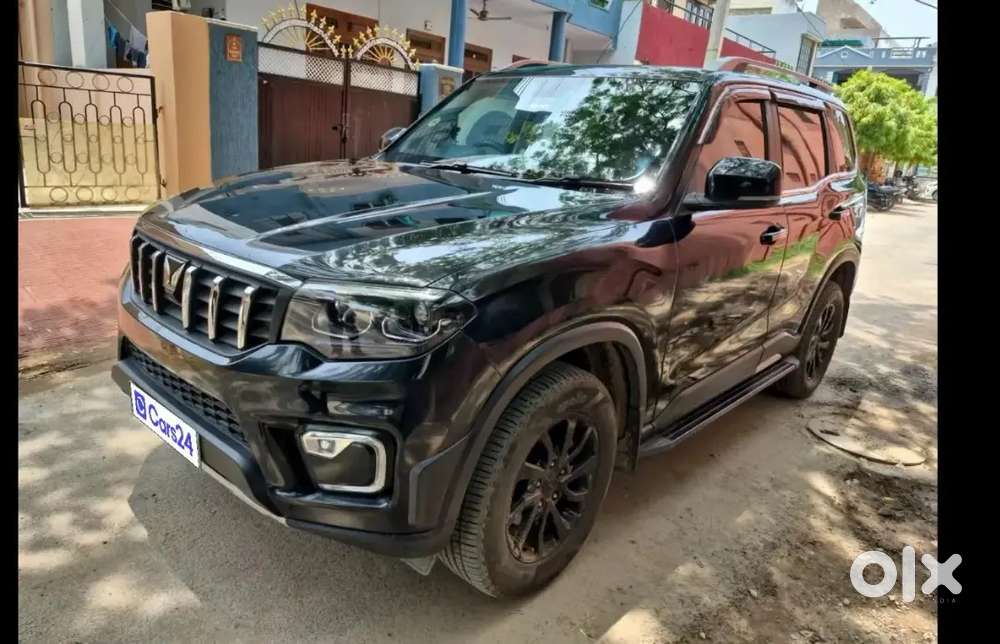 Mahindra Scorpio-n 2.0 Petrol 2023