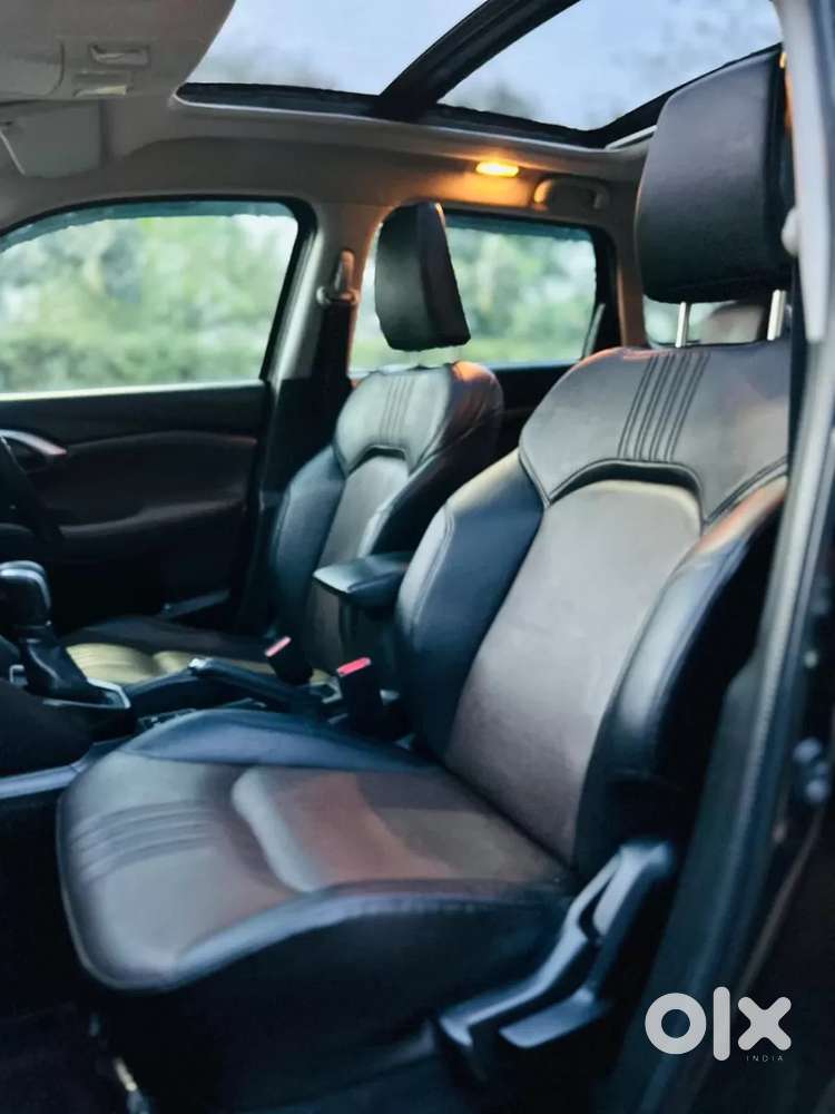 Toyota Urban Cruiser Hyryder 1.5 V Hybrid, 2023, Petrol