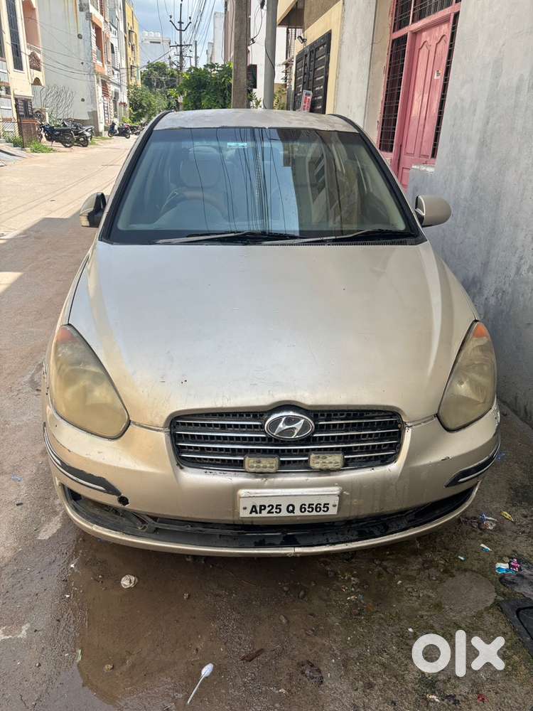 Hyundai Verna 2008 Diesel Manual