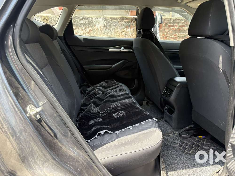 Kia Seltos Htk G, 2022, Petrol