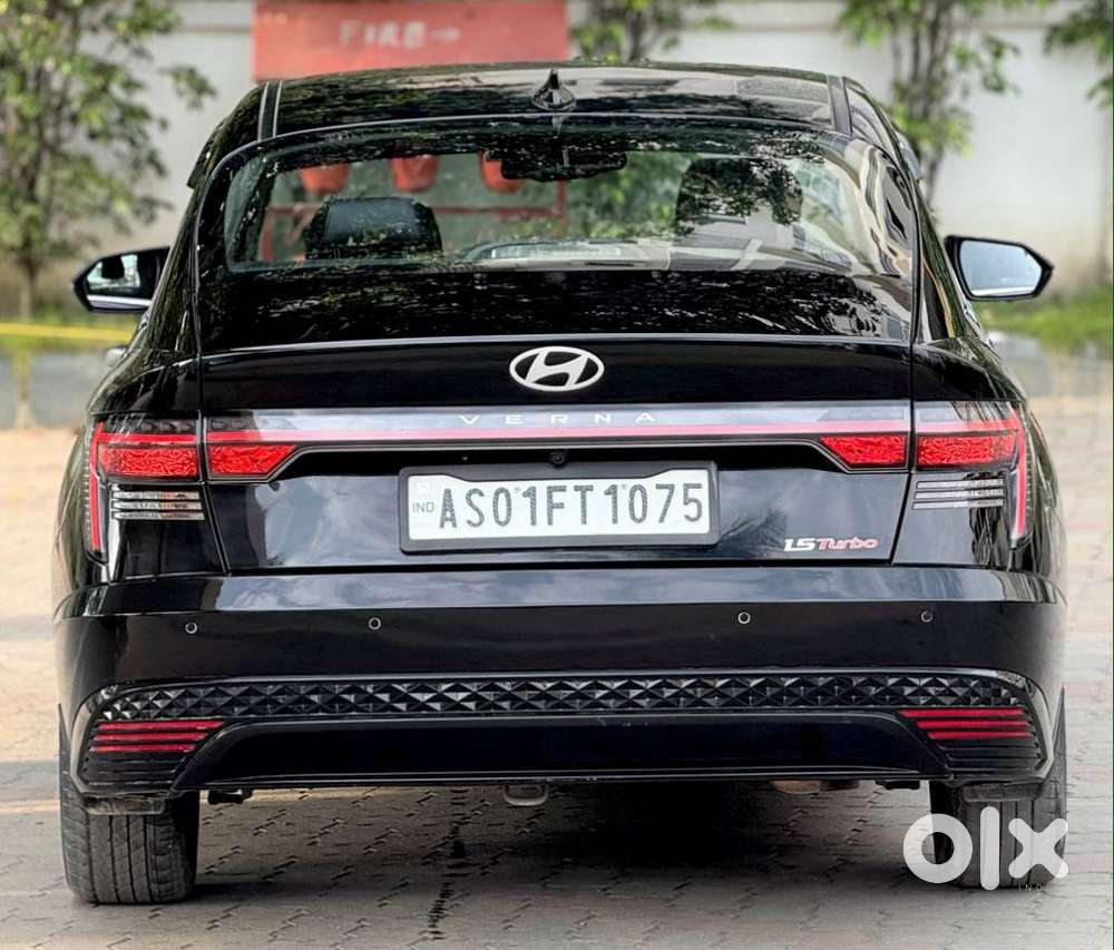 Hyundai Verna Sx (o) 1.5 Turbo Petrol Dct, 2023, Petrol