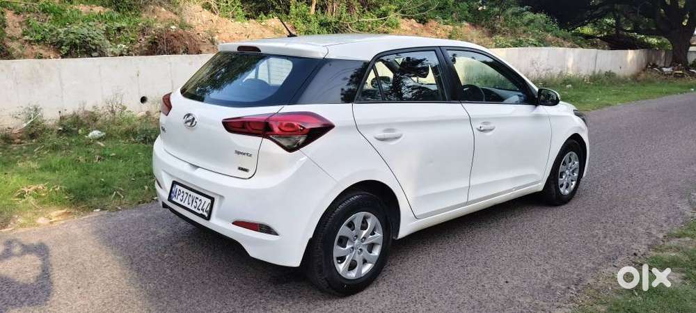 Hyundai I20 Sportz 1.2 Bs-iv, 2017, Diesel