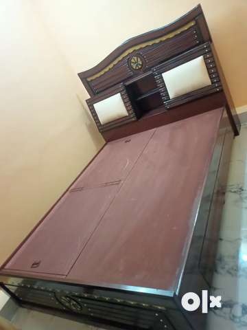Head storage cot best sale