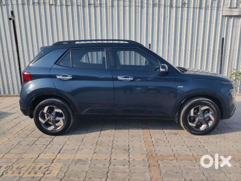 Hyundai Venue Sx, 2019, Petrol